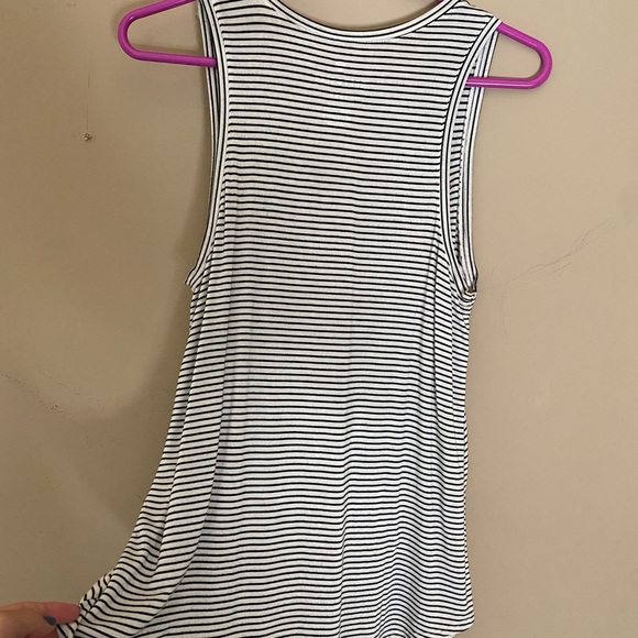 American Eagle soft and sexy tank top - Picture 2 of 4